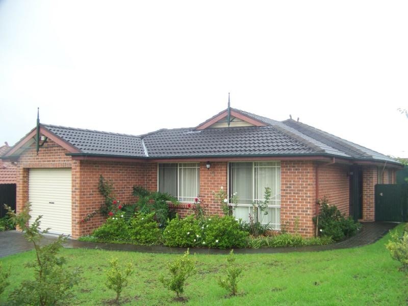 5 Topper Place, Englorie Park NSW 2560