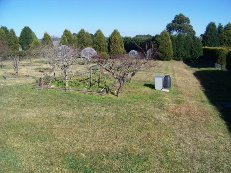 12 Carisbrooke Row, Bowral NSW 2576
