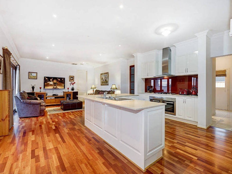 Caroline Springs VIC 3023