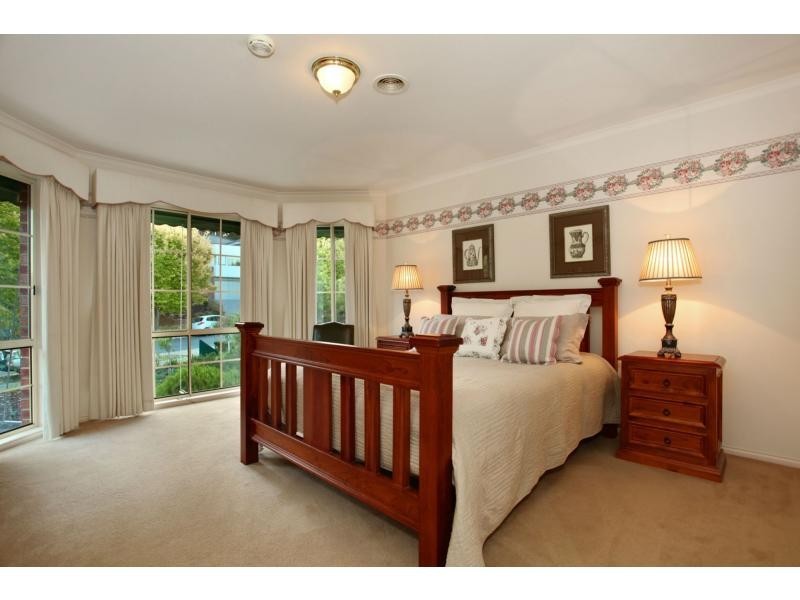 Chirnside Park VIC 3116