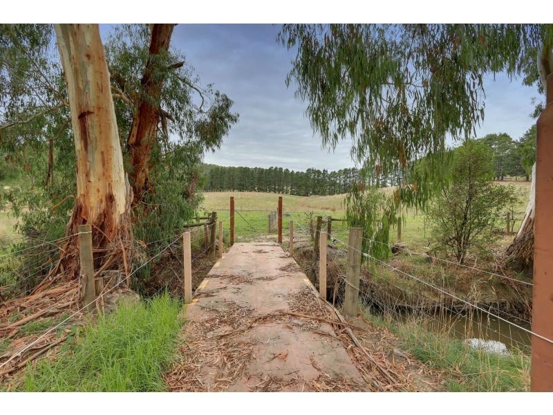 1866 Melba Highway, Dixons Creek VIC 3775