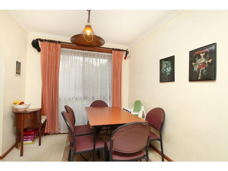 Sunbury VIC 3429