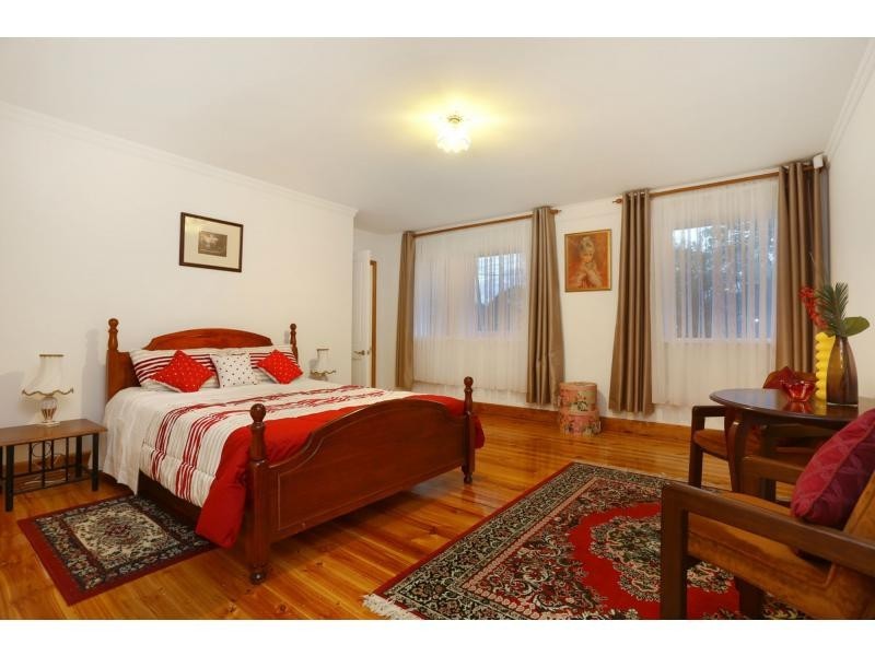 Chirnside Park VIC 3116