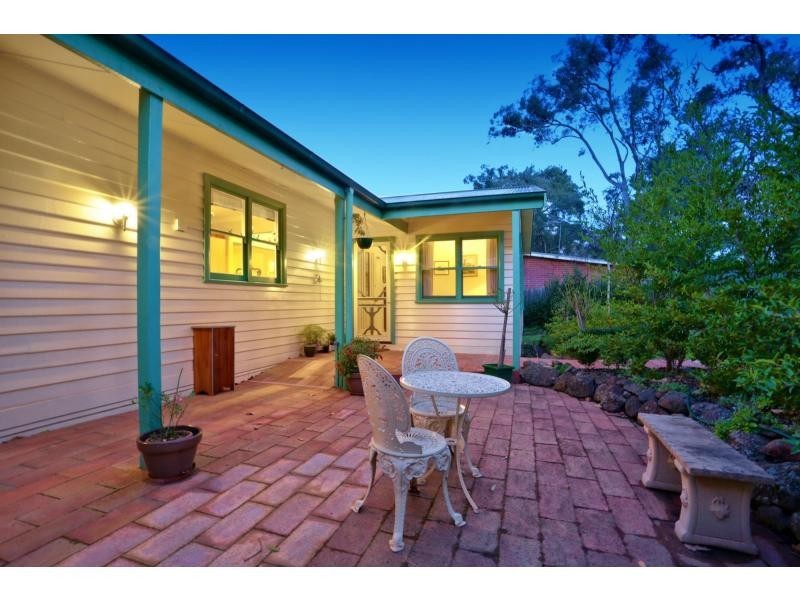 5 Lockwood Road, Belgrave Heights VIC 3160