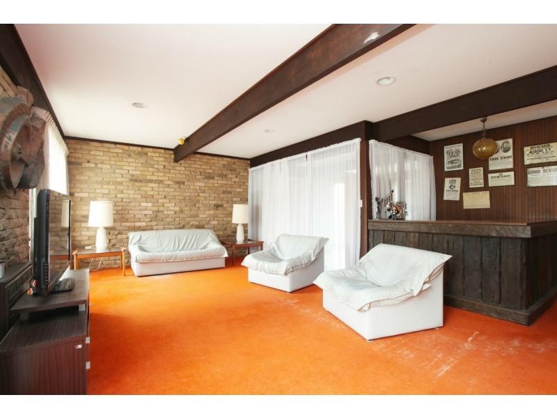 8 Fairway Road, Doncaster VIC 3108