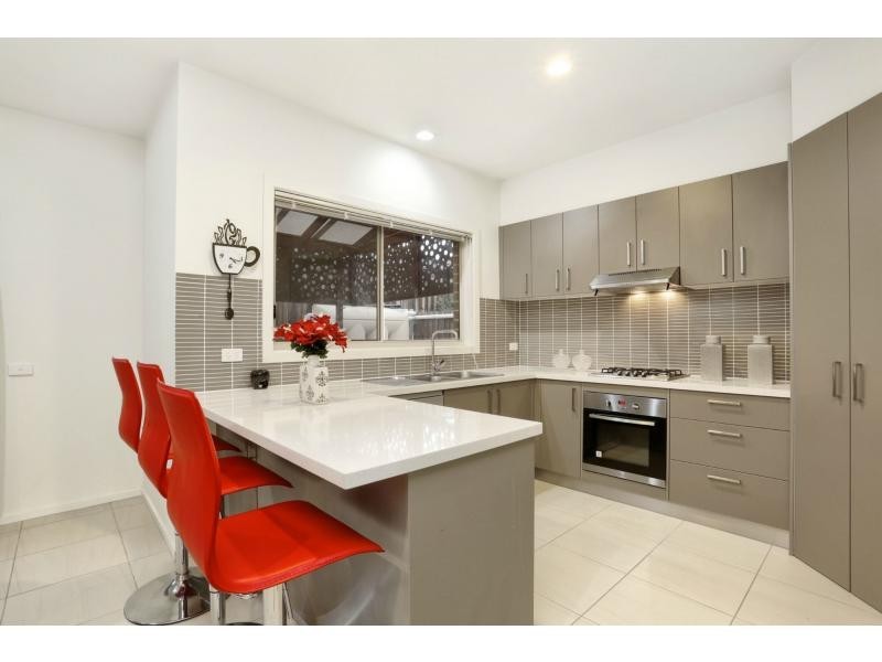 18 Cosy Place, Lilydale VIC 3140