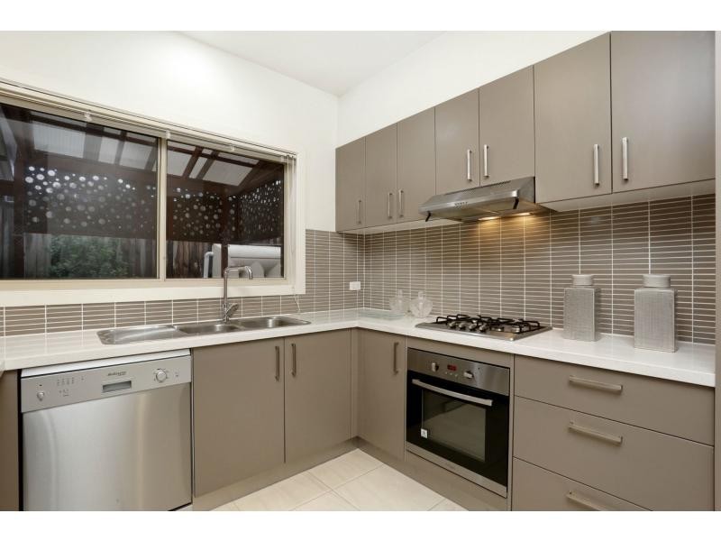 18 Cosy Place, Lilydale VIC 3140