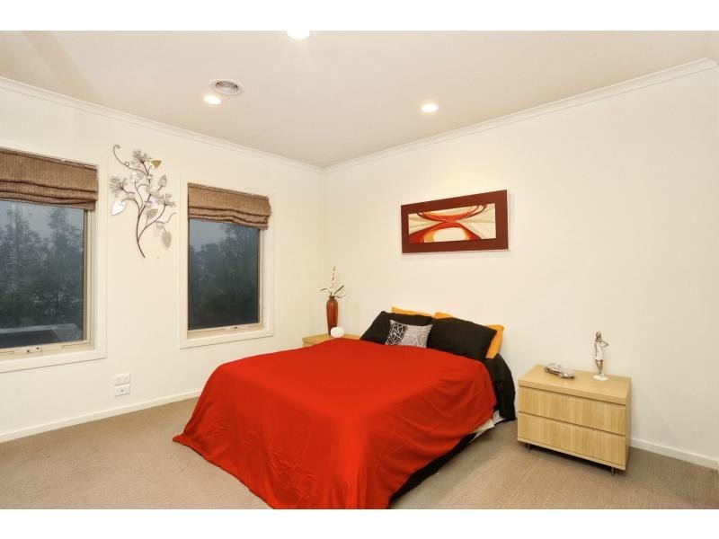18 Cosy Place, Lilydale VIC 3140