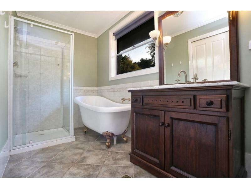 83 Farnham Road, Healesville VIC 3777