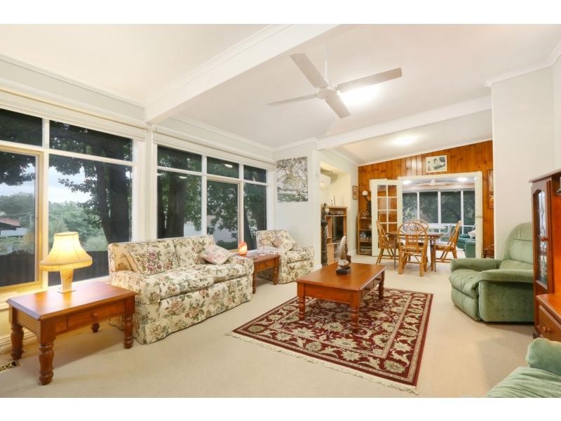 39 Symons Street, Healesville VIC 3777