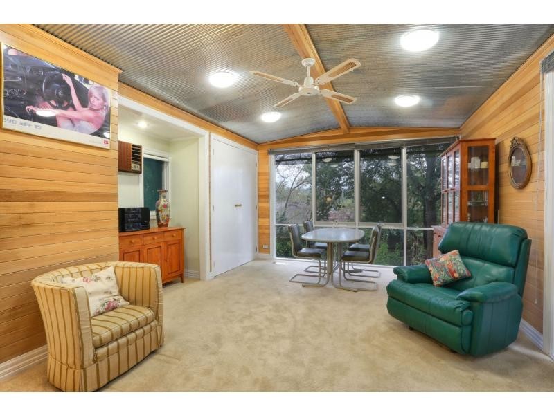 39 Symons Street, Healesville VIC 3777