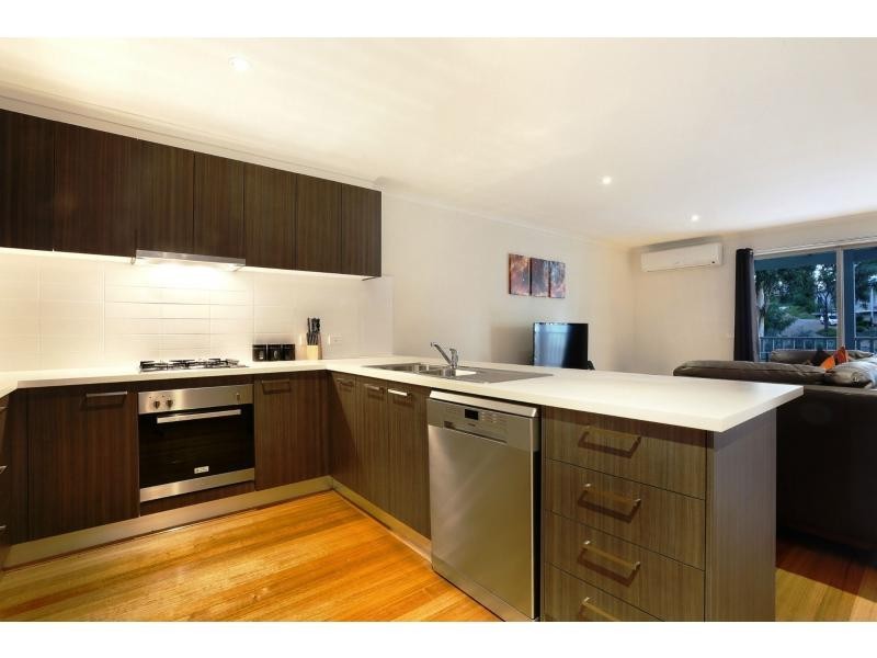 5 Themeda Place ( Come In Off Leigh Close), Lilydale VIC 3140