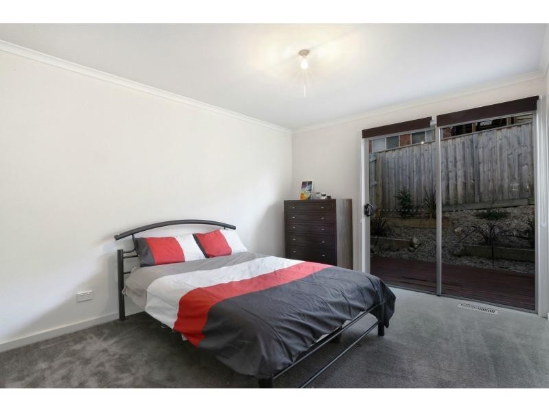 5 Themeda Place ( Come In Off Leigh Close), Lilydale VIC 3140