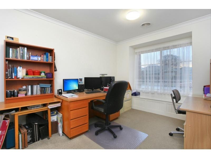 26 Russel Way, Doreen VIC 3754