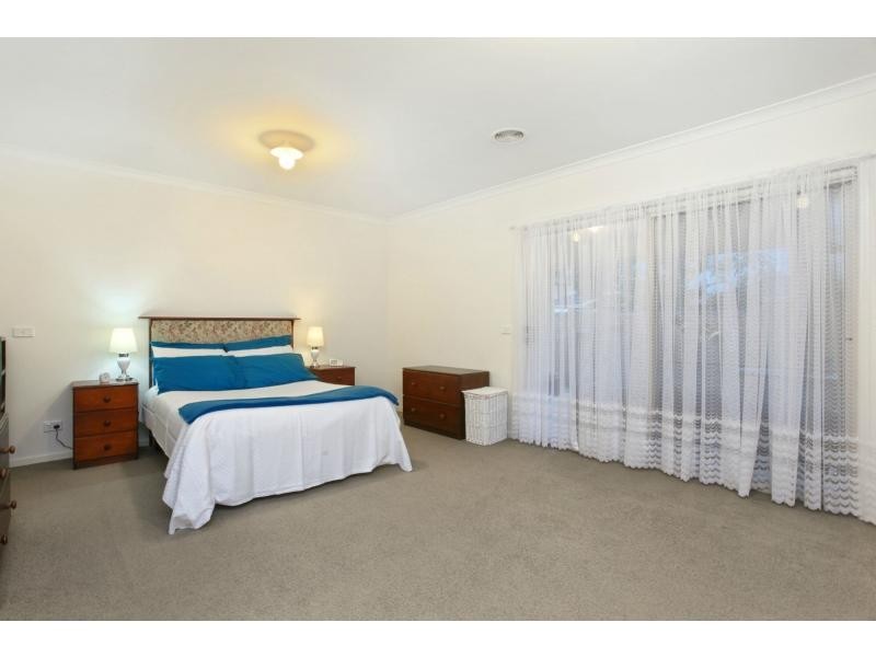 26 Russel Way, Doreen VIC 3754
