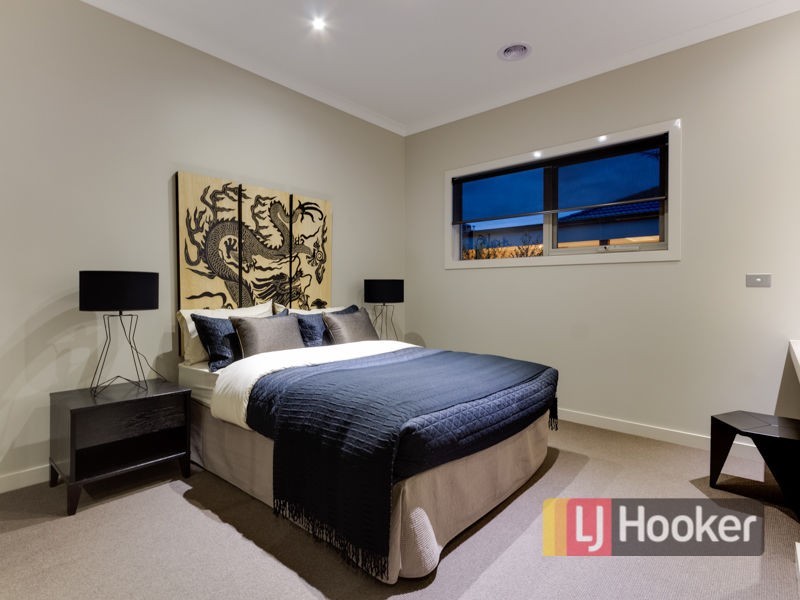 30 Grandvue Boulevard, Pakenham VIC 3810