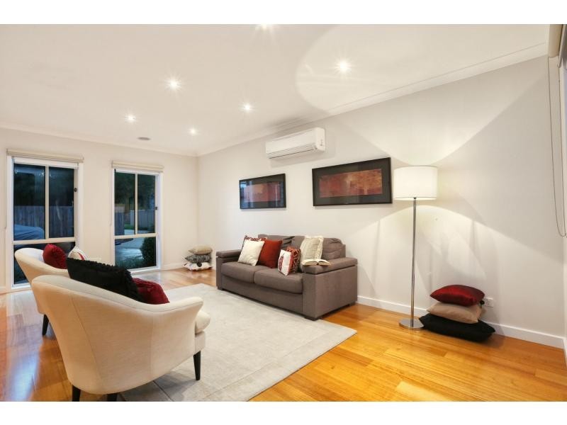 2/30 Tennyson Avenue, Clayton South VIC 3169