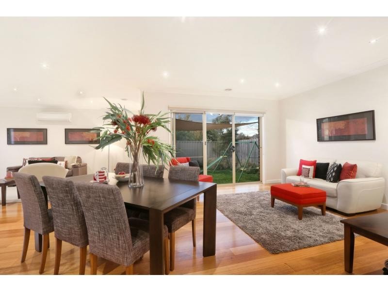 2/30 Tennyson Avenue, Clayton South VIC 3169