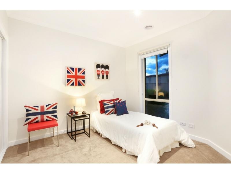 2/30 Tennyson Avenue, Clayton South VIC 3169