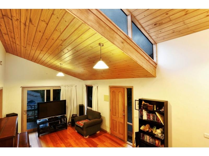 4/1B Hearthside Court, Ringwood VIC 3134