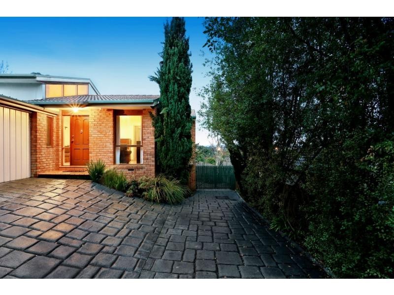 4/1B Hearthside Court, Ringwood VIC 3134