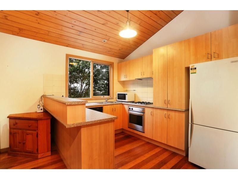 4/1B Hearthside Court, Ringwood VIC 3134