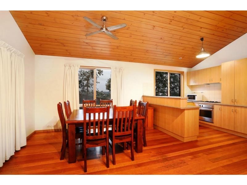 4/1B Hearthside Court, Ringwood VIC 3134