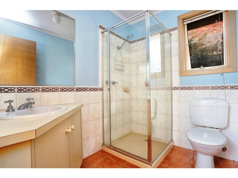 4/1B Hearthside Court, Ringwood VIC 3134