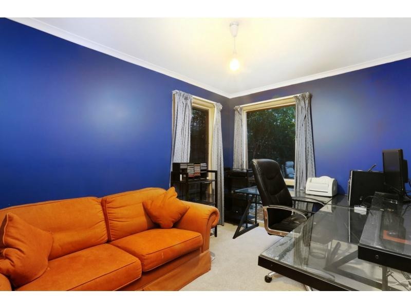 4/1B Hearthside Court, Ringwood VIC 3134