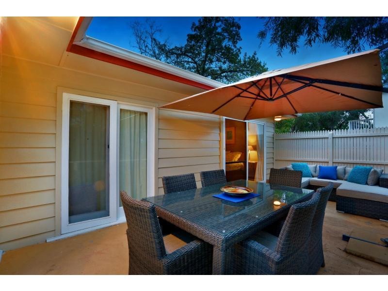 10 Wicklow Avenue, Croydon VIC 3136