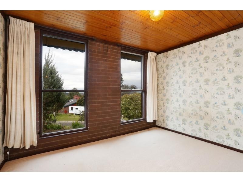 59 Rolling Hills Road, Chirnside Park VIC 3116