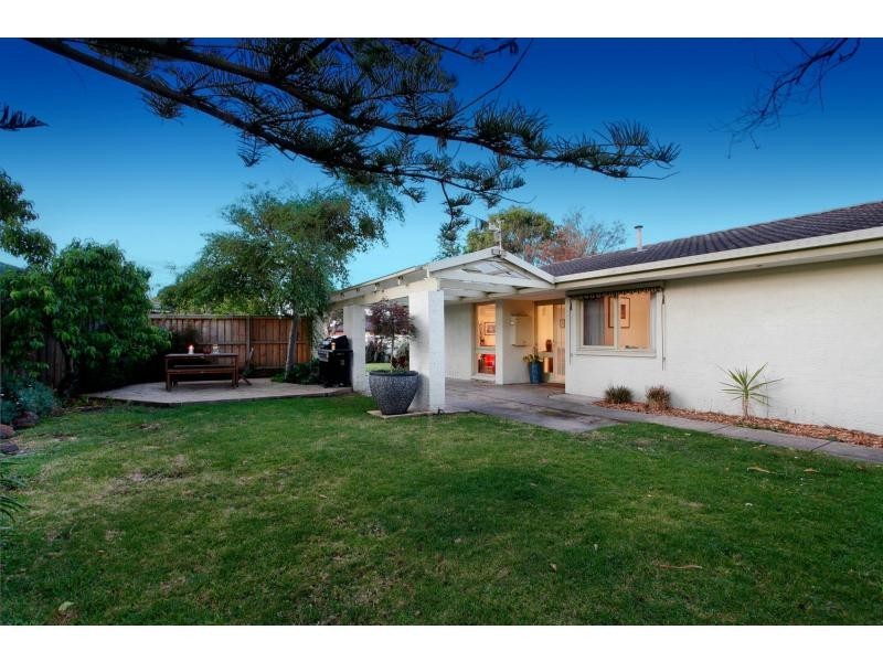 34 Scott Street, Seaford VIC 3198