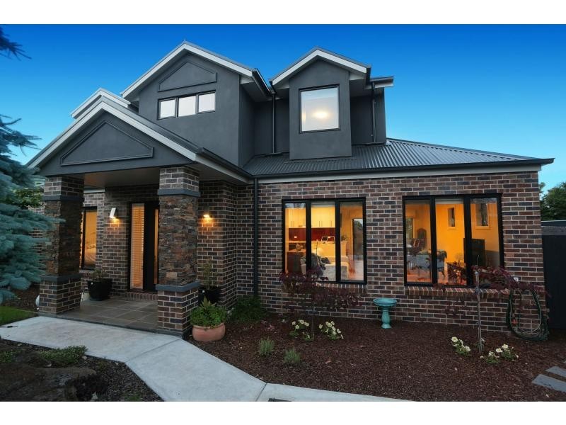 5 Plush Mews, Wandin North VIC 3139