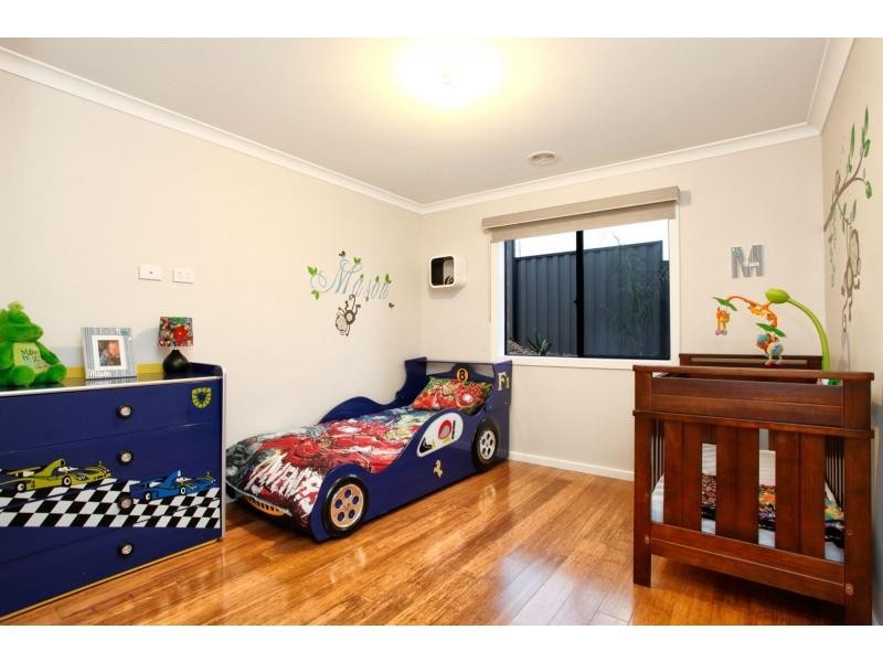 27 Windermere Boulevard, Pakenham VIC 3810