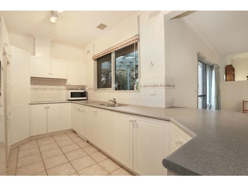 888 Warburton Highway, Seville East VIC 3139