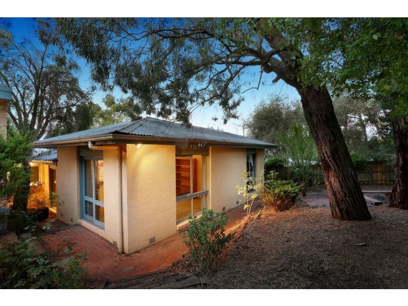 888 Warburton Highway, Seville East VIC 3139