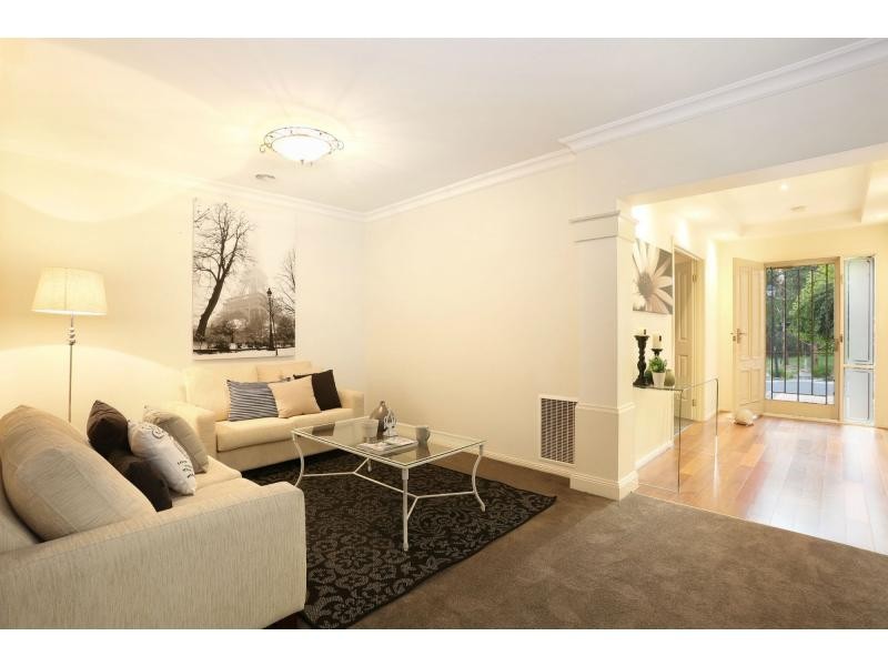 35 Regency Rise, Chirnside Park VIC 3116