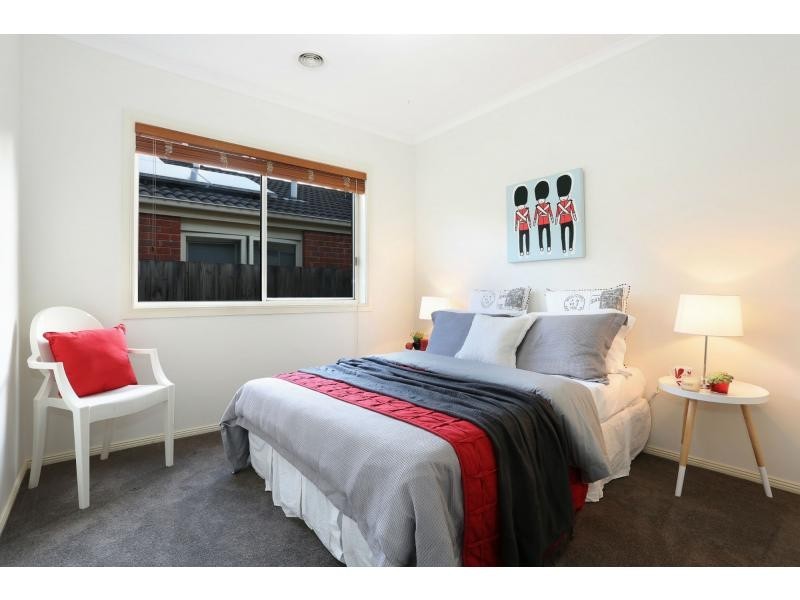 35 Regency Rise, Chirnside Park VIC 3116