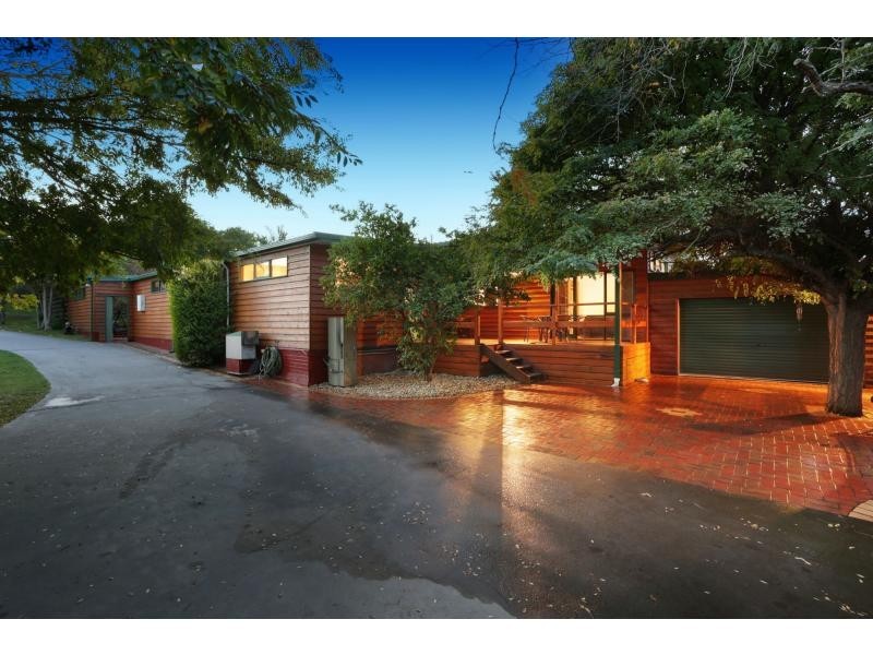 68 Bell Street, Yarra Glen VIC 3775