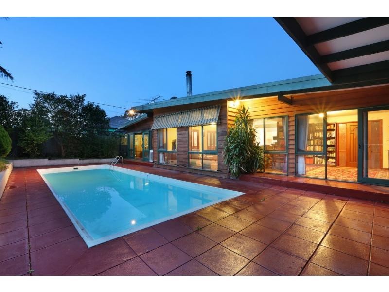 68 Bell Street, Yarra Glen VIC 3775