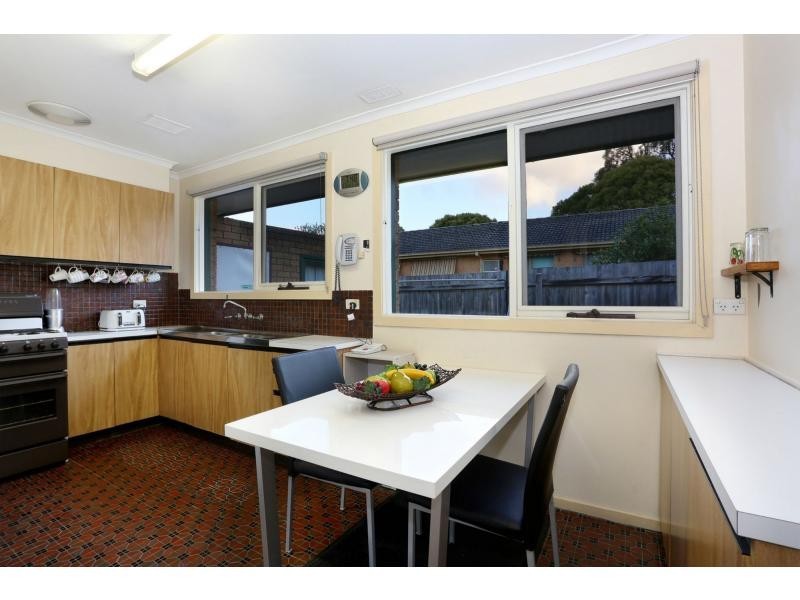 2/7 Purser Avenue, Ringwood East VIC 3135