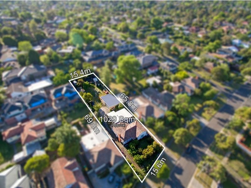 17 Box Hill Crescent, Mont Albert North VIC 3129