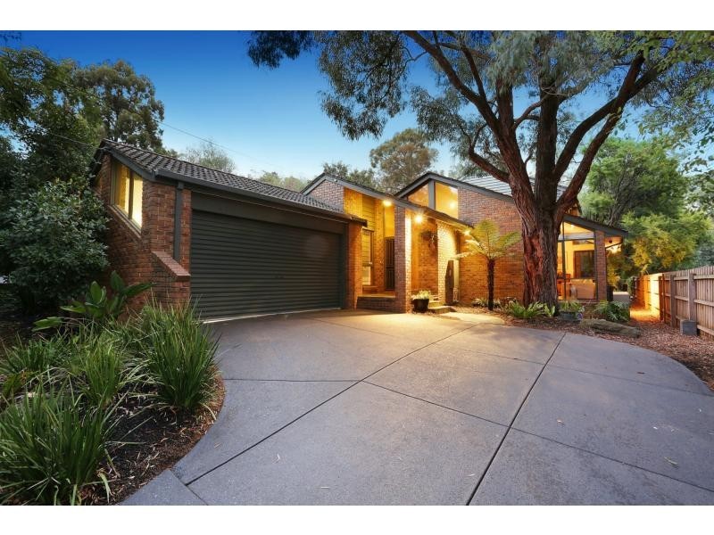 15 Mulawa Street, Croydon North VIC 3136