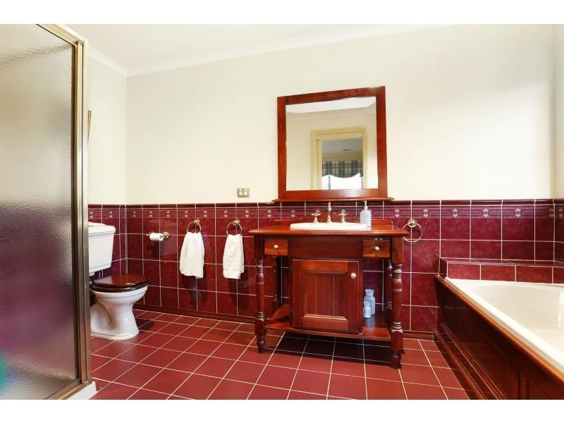 20 Carmella Close, Chirnside Park VIC 3116