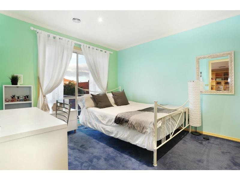 20 Carmella Close, Chirnside Park VIC 3116