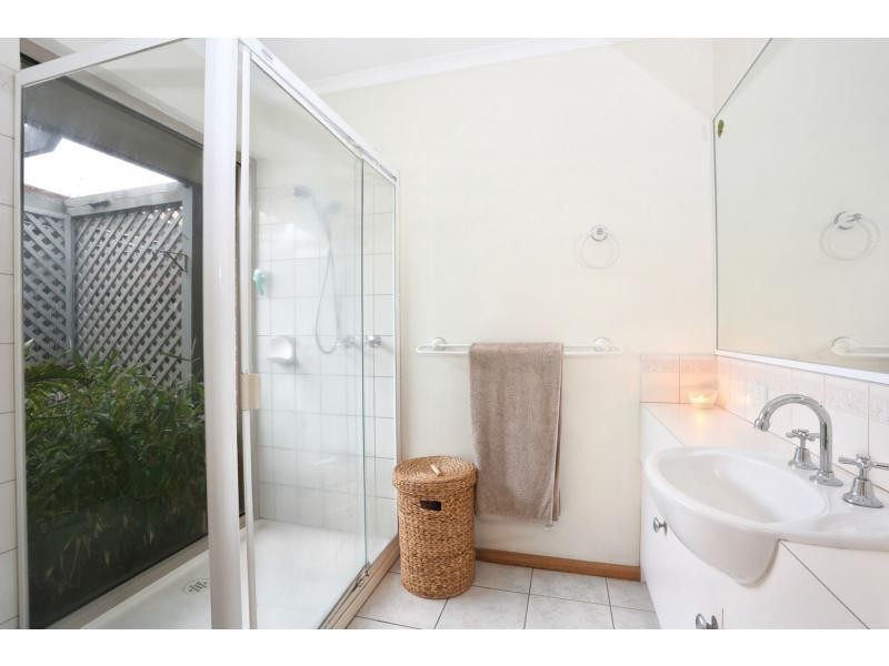 8 Clement Court, Narre Warren South VIC 3805