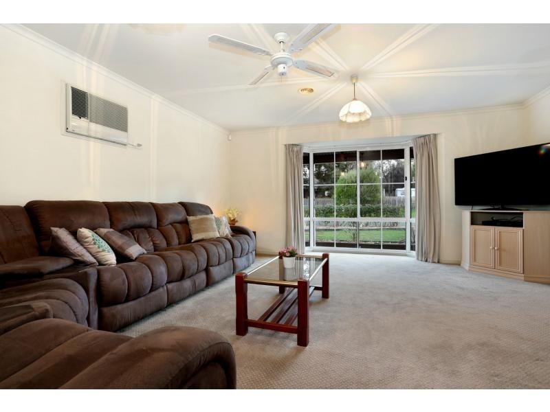 69 Nelson Road, Lilydale VIC 3140