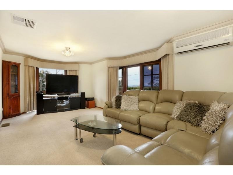 54 Huntingdale Drive, Chirnside Park VIC 3116