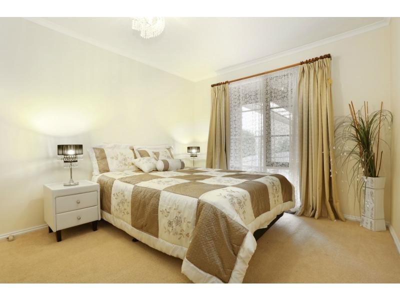 54 Huntingdale Drive, Chirnside Park VIC 3116