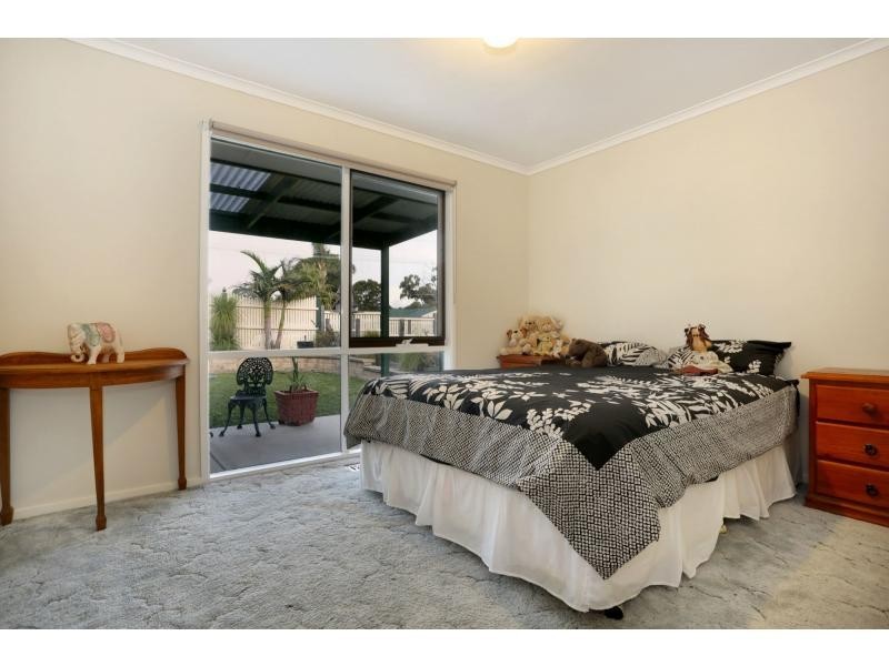 51 Johns Crescent, Mount Evelyn VIC 3796